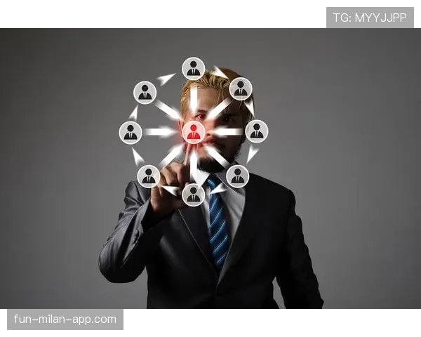 亚马尔的战术依赖性与自主创造能力解析