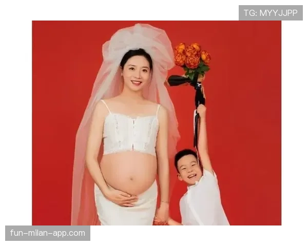 魏秋月家里怎么这么安静，训练场上却像在开派对？